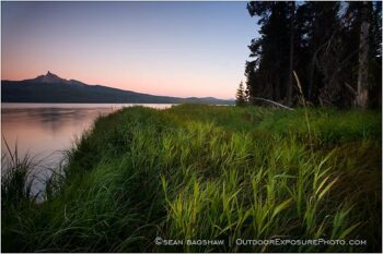 Diamond Lake and Mt. Thielsen Stock Image, Southern Oregon Diamond Lake and Mt. Thielsen Stock Image, Southern Oregon