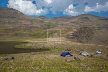 Backpacking Wildhorse Lake 2 Stock Image, Steens Mountain, Oregon Backpacking Wildhorse Lake 2 Stock Image, Steens Mountain, Oregon