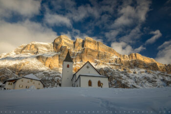 Chiesa Santa Croce stock image, Monte Cavallo, Dolomites, Italy Chiesa Santa Croce stock image, Monte Cavallo, Dolomites, Italy